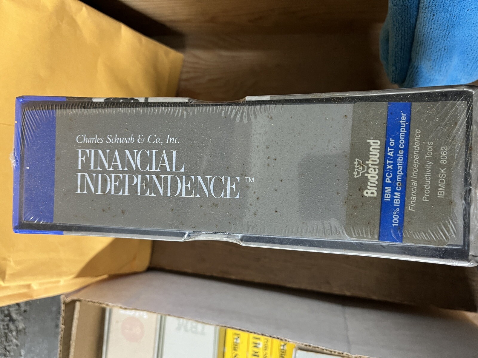 Financial Independence Charles Schwab-Broderbubd Software Vtg Sealed 80s