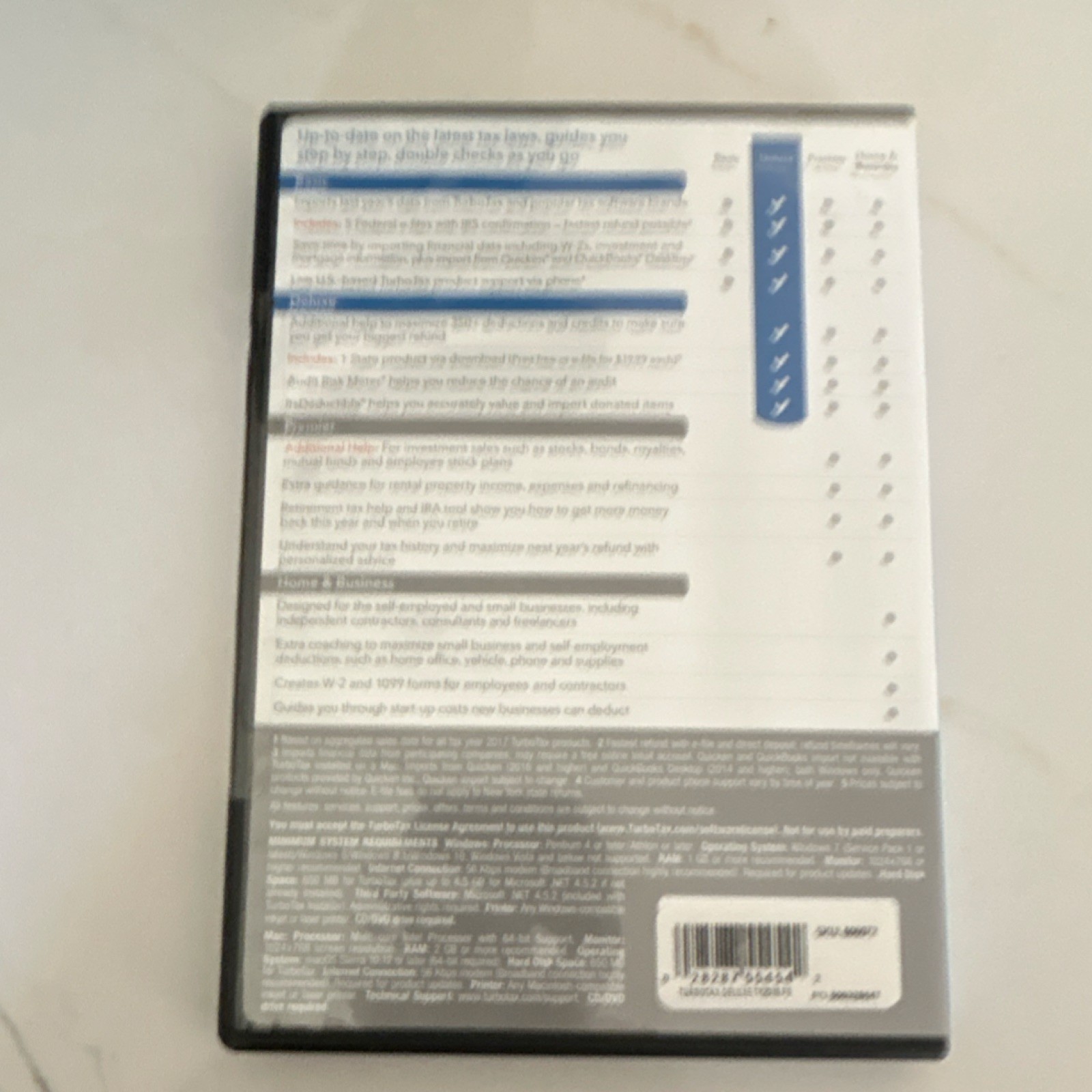 Intuit TurboTax Deluxe Tax Preparation CD Windows & Mac Federal & State 2018