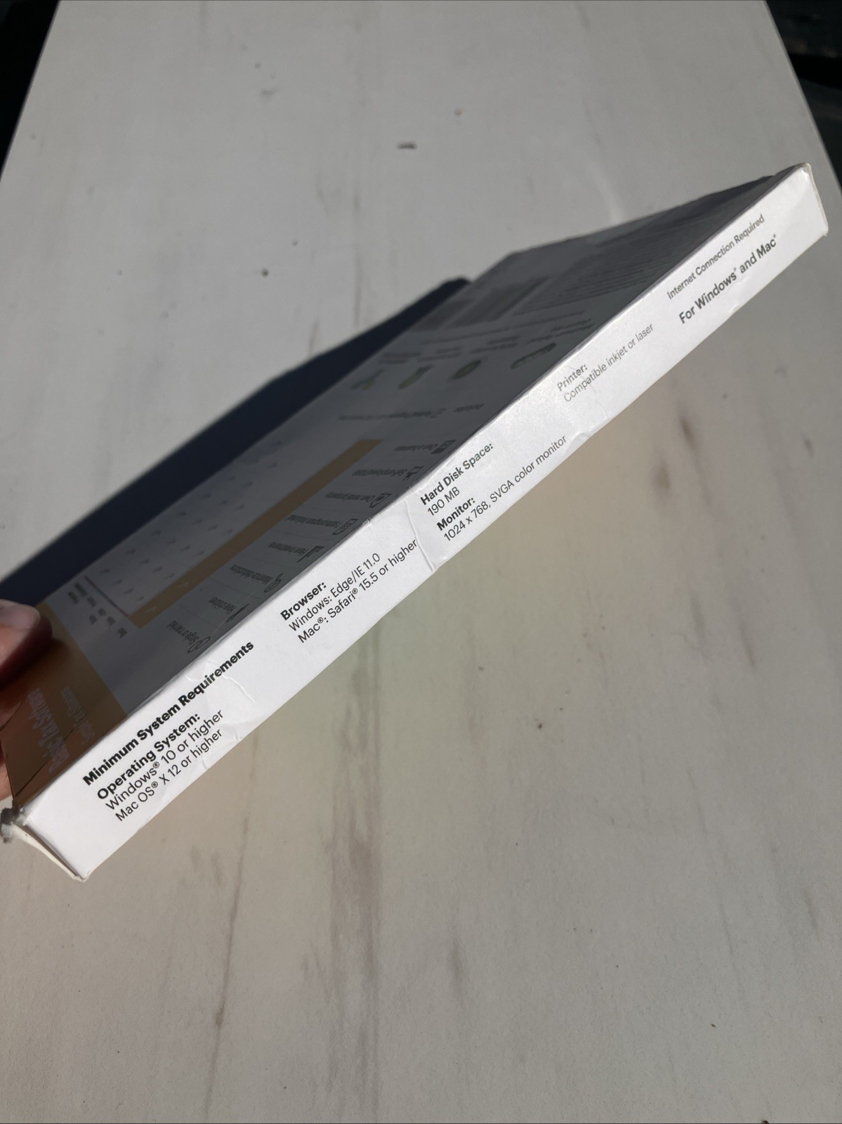 H&R Block Tax Software Basic 2024 PC/Mac Federal e-file [Key Card] e-Delivery