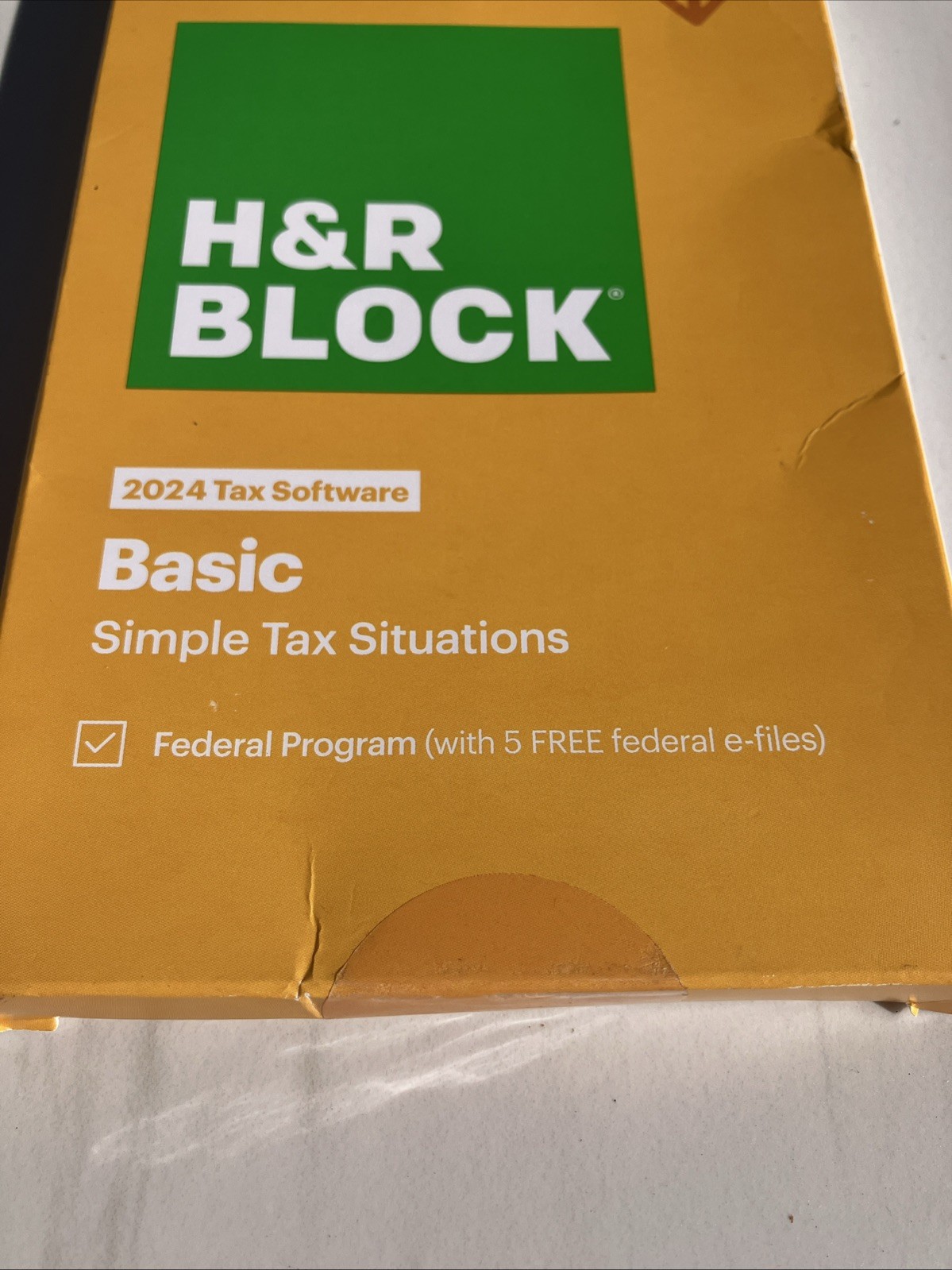 H&R Block Tax Software Basic 2024 PC/Mac Federal e-file [Key Card] e-Delivery
