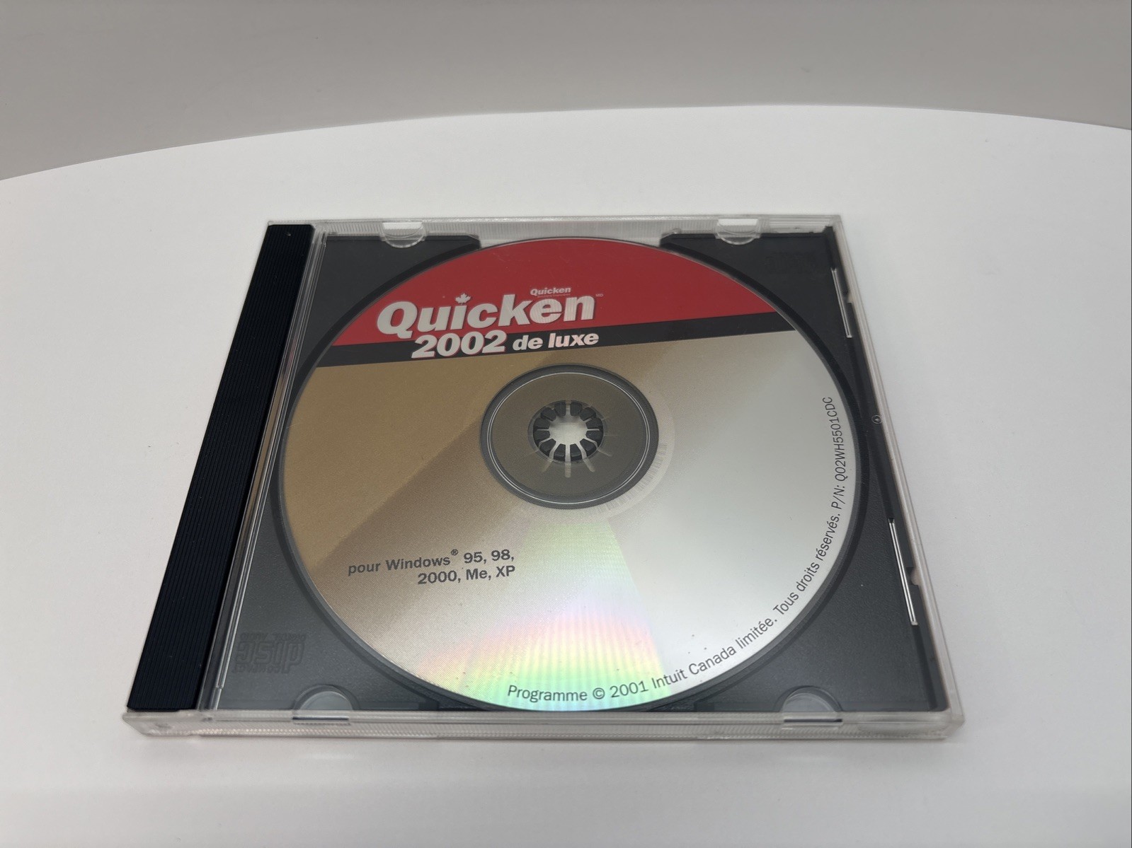 Intuit Quicken 2002 Deluxe CD For Windows 95/98/00/Me/XP – French Français