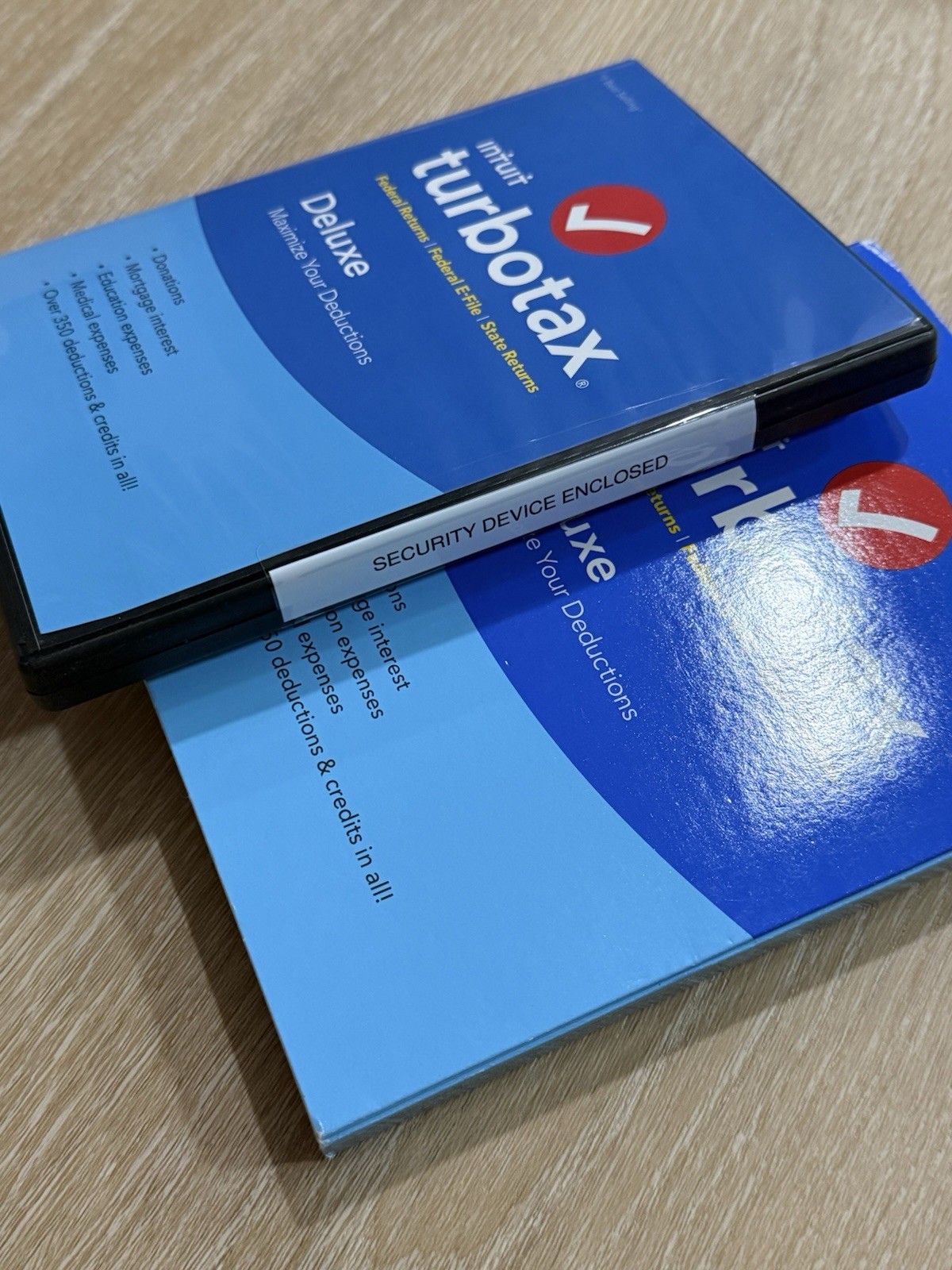 NEW SEALED TurboTax Deluxe 2017 Tax Preparation CD for windows or mac